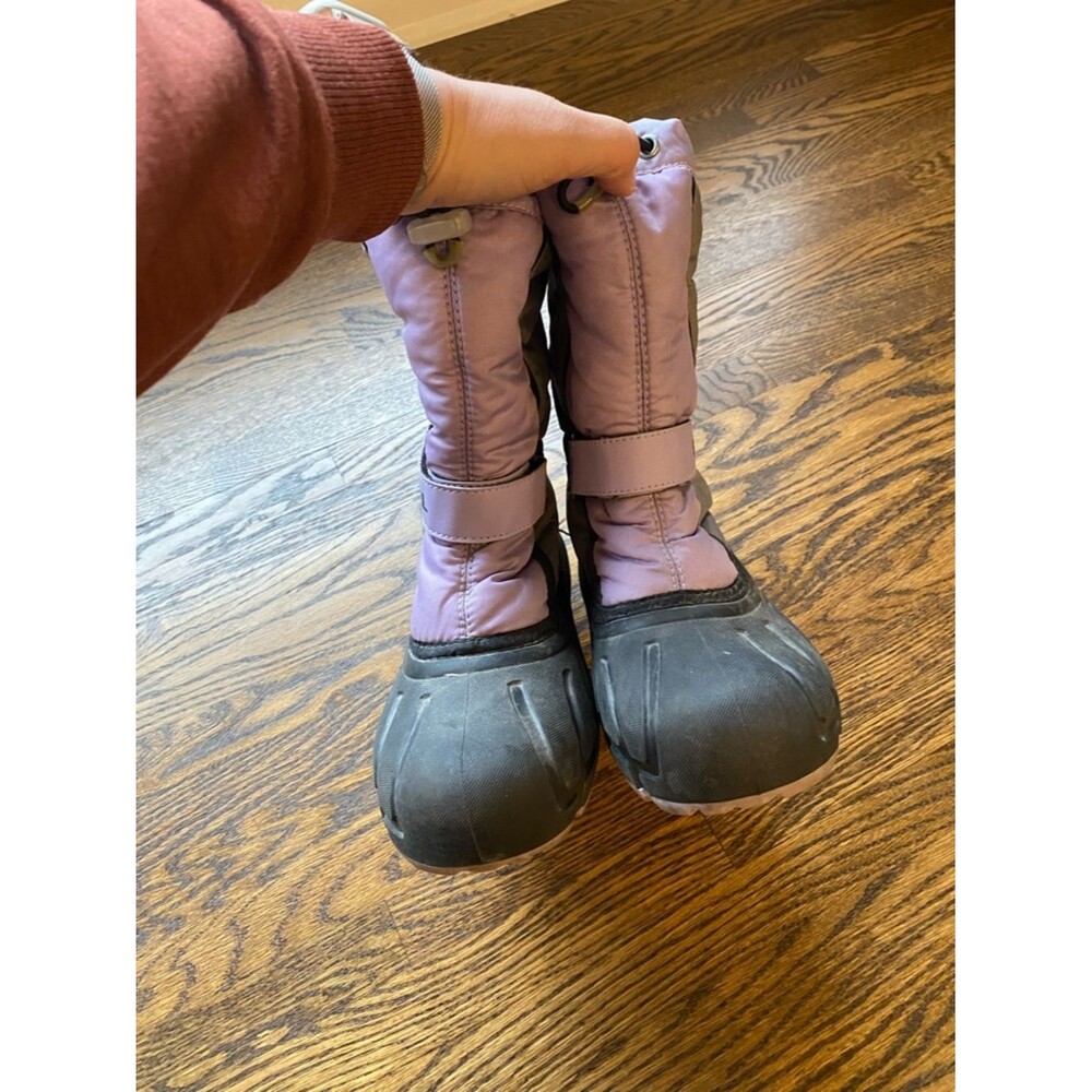 Sorel Youth Flurry Waterproof Snow Boots in purple Kids Size Youth 4 - Picture 6 of 8